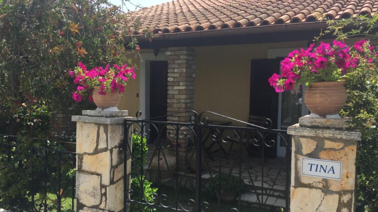 Villa Tina Country Beach Apartments Acharavi  Exterior foto